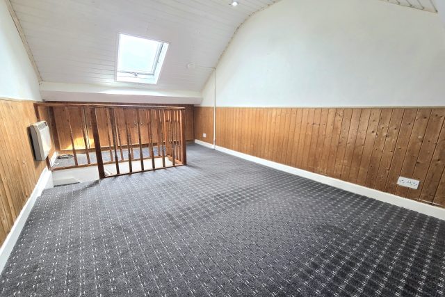 4 Bed Terraced House for Rent (LE2)