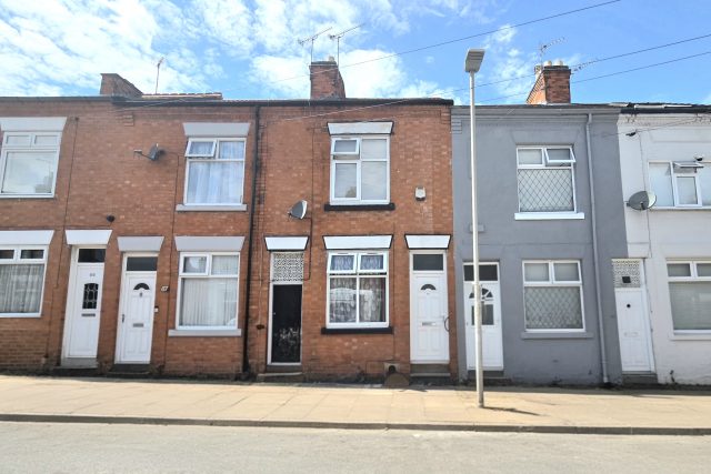 3 Bed Terraced House For Rent (LE3)